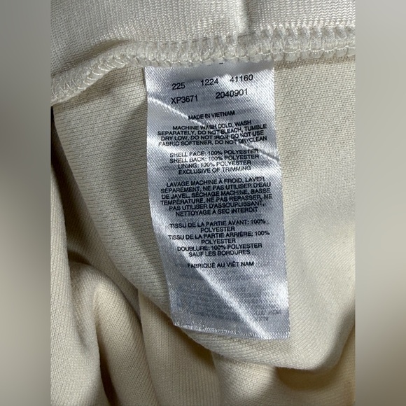 Columbia Sherpa Fleece Pullover Sz Medium Chalk Pink Teddy Snap Relaxed Fit NWT - Picture 9 of 11